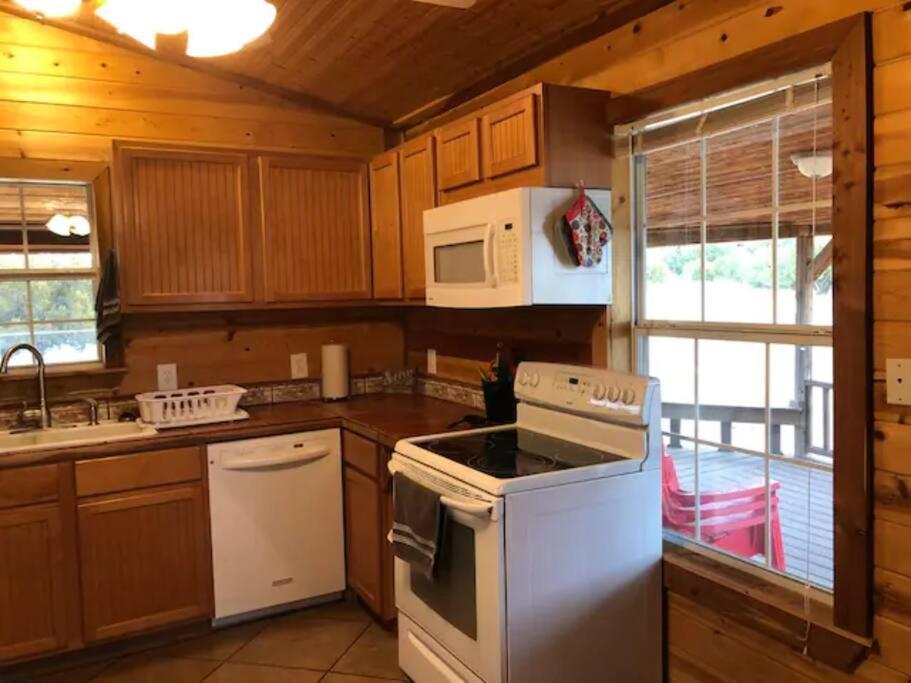 Cottonwood Creek Cabins - Alpine, Tx ภายนอก รูปภาพ