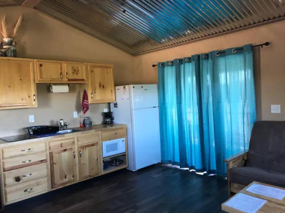 Cottonwood Creek Cabins - Alpine, Tx ภายนอก รูปภาพ